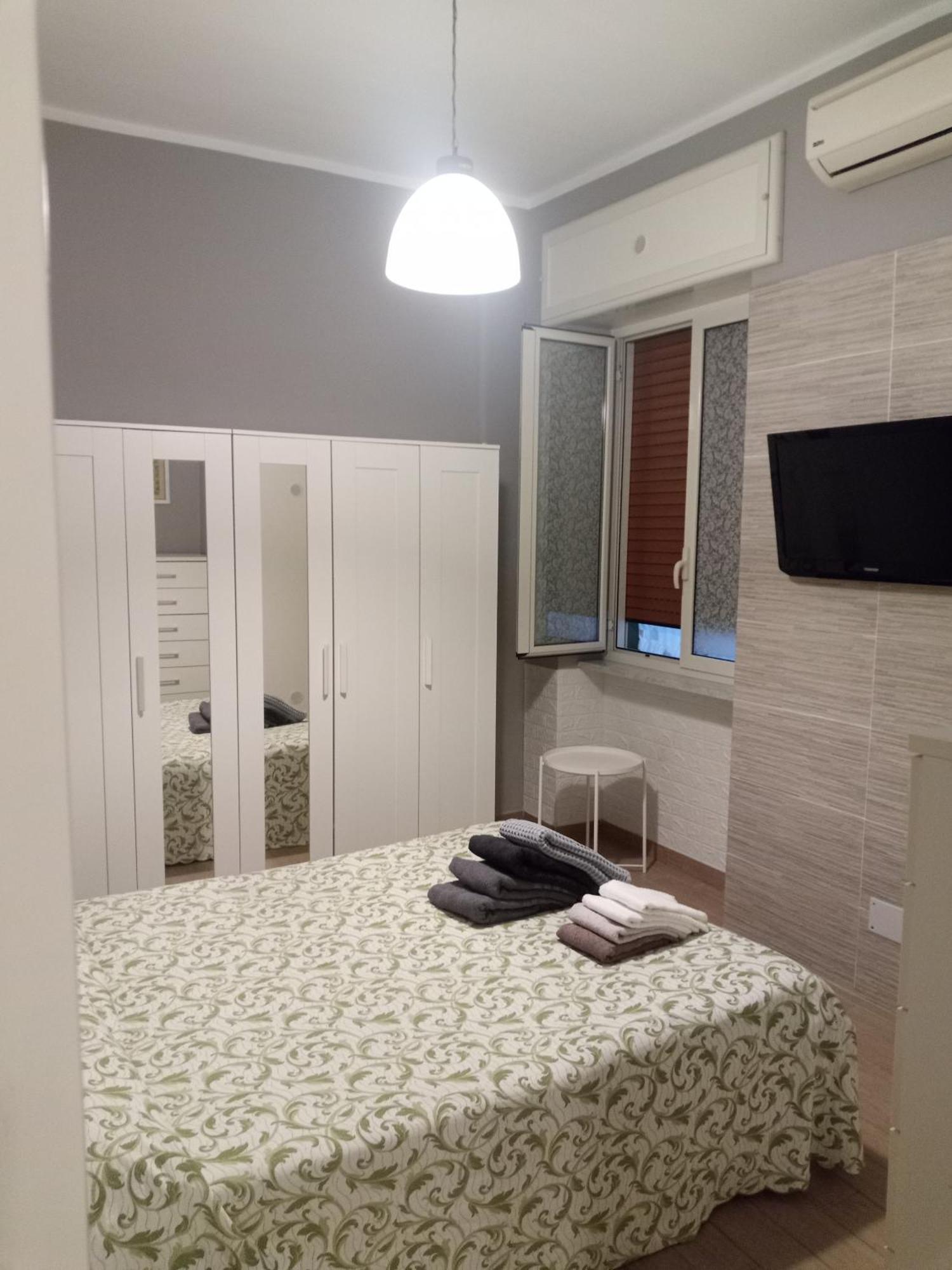 A Casa Di Francesca Lägenhet Neapel Exteriör bild